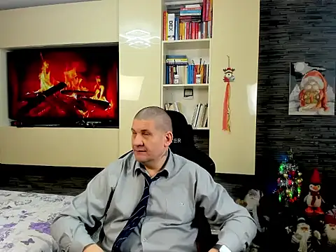 SpartacusDaddy48 online show from 20, 2, 2026