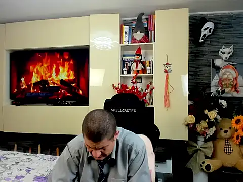 SpartacusDaddy48 online show from 2, 3, 2026