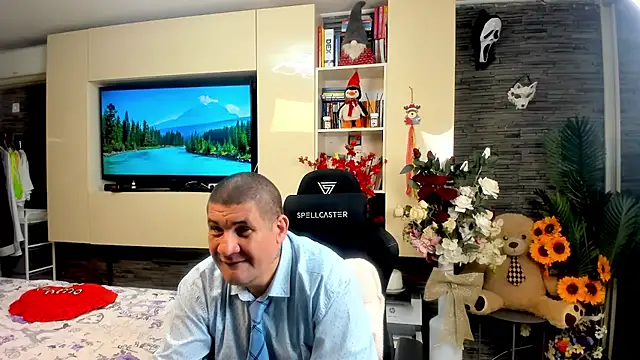 Snapshot of SpartacusDaddy48 chatting on 9, 5, 2026 SpartacusDaddy48 online show from 9, 5, 2026