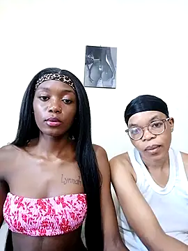 Snapshot of Miss-Hennessy chatting on 5, 5, 2026 Miss-Hennessy online show from 5, 5, 2026