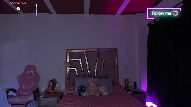 Snapshot of lunaarose chatting on 21, 2, 2026 lunaarose online show from 21, 2, 2026