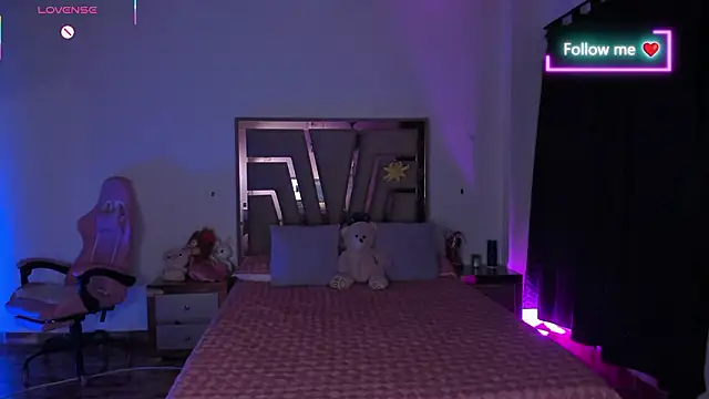 Snapshot of lunaarose chatting on 28, 2, 2026 lunaarose online show from 28, 2, 2026