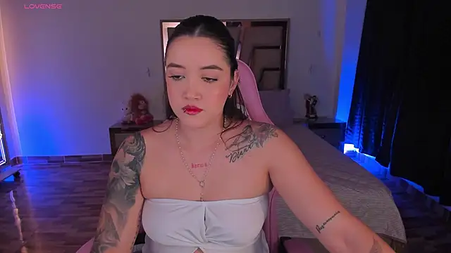 lunaarose online show from 27, 5, 2026