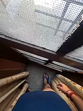 Snapshot of desir3dlund chatting on 3, 3, 2026 desir3dlund online show from 3, 3, 2026