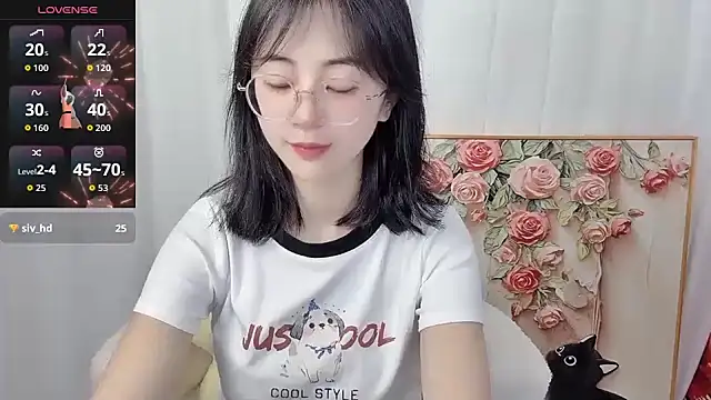 Snapshot of nini_a chatting on 7, 7, 2026 nini a online show from 7, 7, 2026
