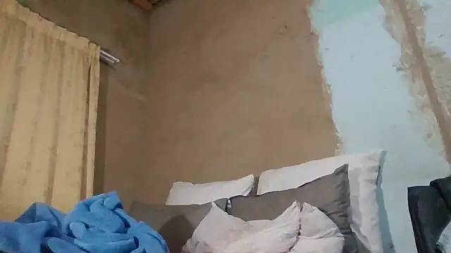 Snapshot of Nicky52 chatting on 1, 4, 2026 Nicky52 online show from 1, 4, 2026