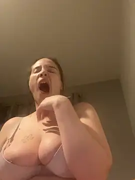 LollyLove  online show from 18, 1, 2026