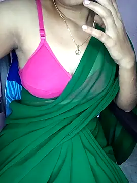 Nidhi lovely online show from 5, 12, 2025