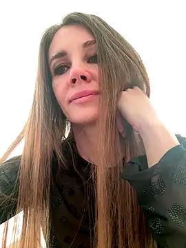 LucieMack online show from 30, 10, 2025