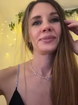 LucieMack online show from 27, 2, 2026