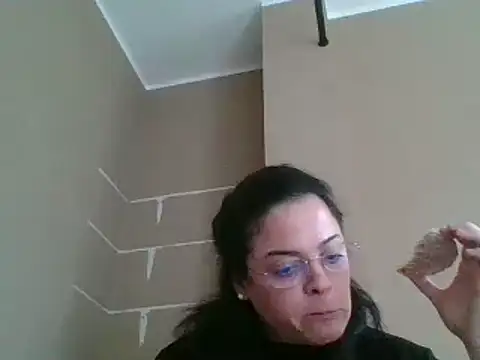 Snapshot of ITALIANASISIXX chatting on 11, 5, 2026 ITALIANASISIXX online show from 11, 5, 2026