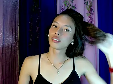 Snapshot of cyd_twink chatting on 3, 11, 2025 cyd twink online show from 3, 11, 2025