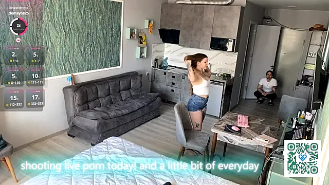 VelvetMiley online show from 25, 4, 2026