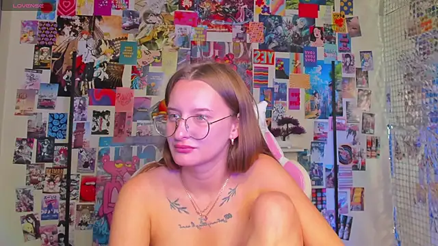 Maryyy May online show from 13, 10, 2025
