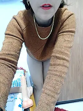 Snapshot of Rosalind_xxx chatting on 11, 1, 2026 Rosalind xxx online show from 11, 1, 2026