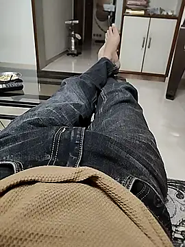 Ritesh08679 online show from 4, 12, 2025