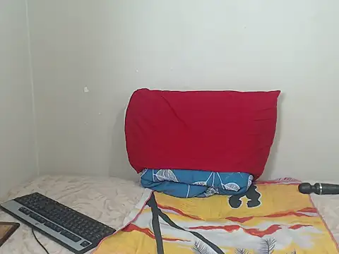 Snapshot of _SweetLips_ chatting on 19, 4, 2026 SweetLips online show from 19, 4, 2026