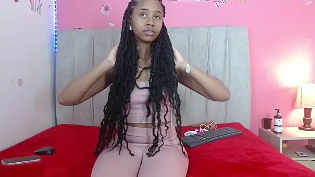 madihlove303av online show from 5, 11, 2025