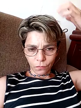 Lulypsicologasexual online show from 15, 12, 2025