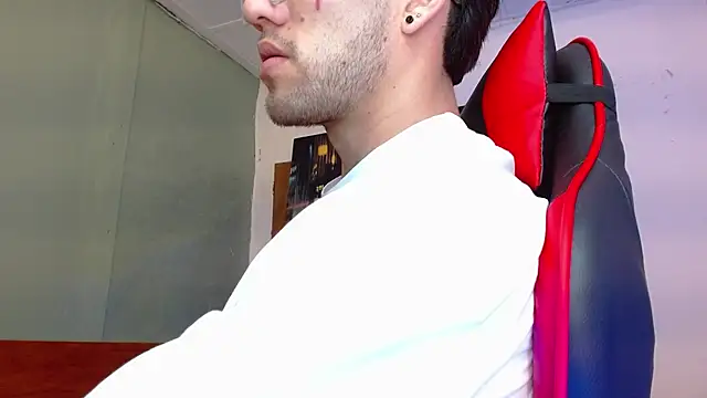 alexgiraldo   online show from 3, 6, 2026