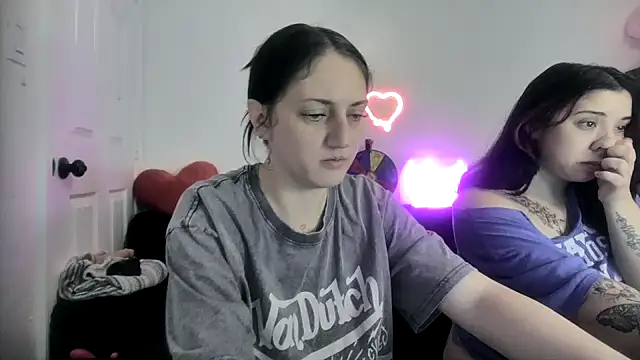 torithequeen online show from 12, 2, 2026