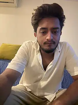 Snapshot of seenu2101 chatting on 27, 6, 2026 seenu2101 online show from 27, 6, 2026