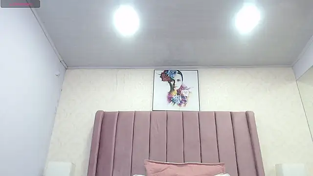 AriannaAdames online show from 19, 3, 2026