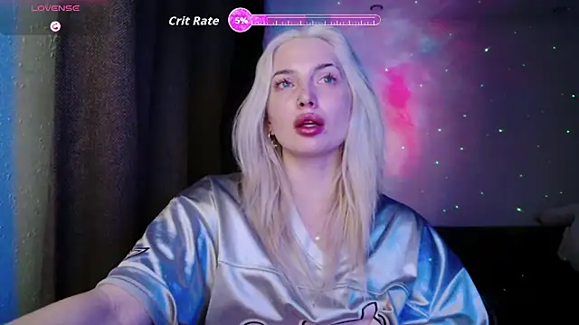 Snapshot of SpaceMarsi chatting on 10, 10, 2025 SpaceMarsi online show from 10, 10, 2025