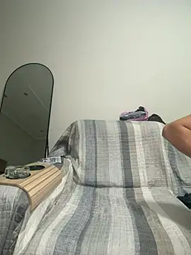 heloagreen  online show from 14, 4, 2026