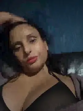 Snapshot of Angelaarayexx chatting on 27, 10, 2025 Angelaarayexx online show from 27, 10, 2025