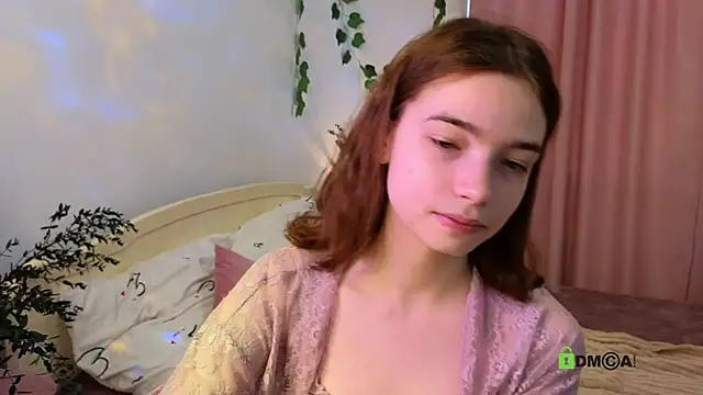 Evi Brook online show from 4, 10, 2025