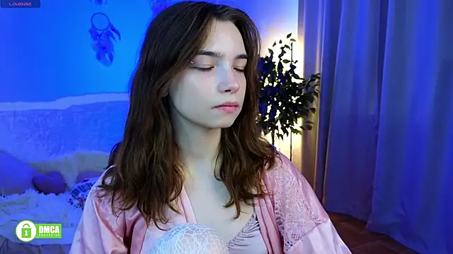 Evi Brook online show from 3, 4, 2026