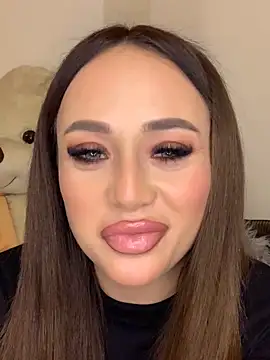 Snapshot of hannacandii chatting on 11, 11, 2025 hannacandii online show from 11, 11, 2025