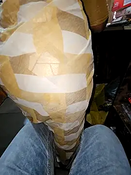 Snapshot of indianhotwife639 chatting on 22, 11, 2025 indianhotwife639 online show from 22, 11, 2025