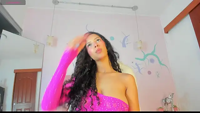 Snapshot of NoahPerez chatting on 30, 9, 2025 NoahPerez online show from 30, 9, 2025