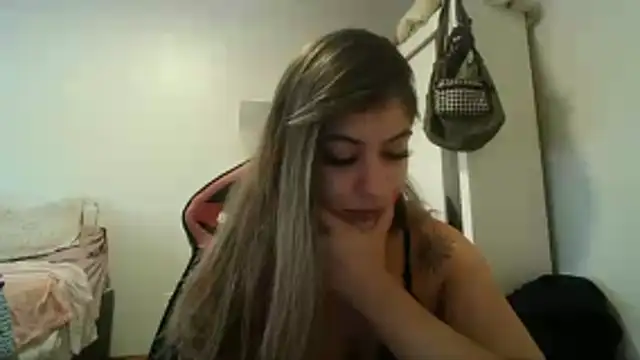 Becca B online show from 4, 2, 2026