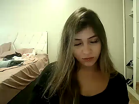 Becca B online show from 18, 4, 2026