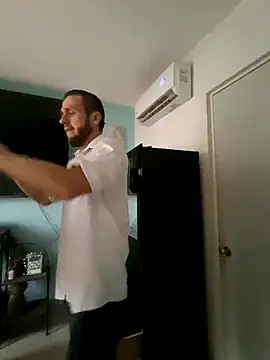 Alexitho25 online show from 8, 10, 2025