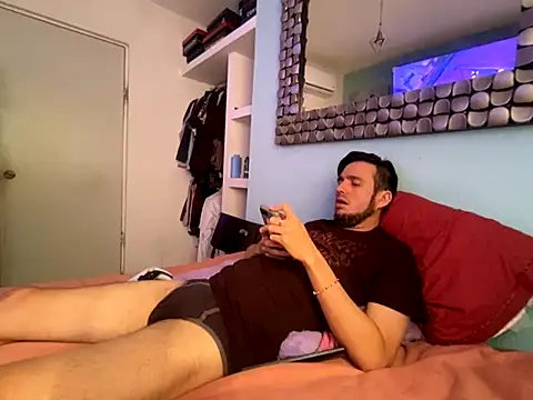 Alexitho25 online show from 2, 11, 2025