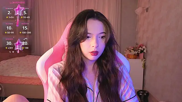 Snapshot of yuna_sunshy chatting on 30, 4, 2026 yuna sunshy online show from 30, 4, 2026