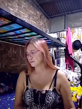 SexyHottMom online show from 1, 4, 2026