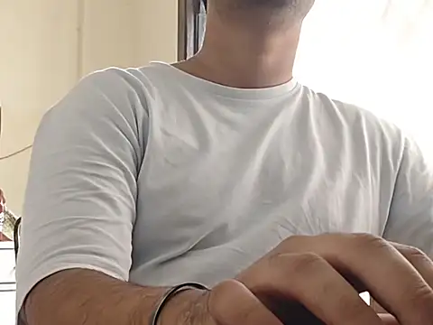 Snapshot of indori_baba chatting on 14, 10, 2025 indori baba online show from 14, 10, 2025