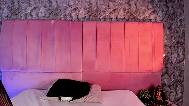 Snapshot of IrinaMonroee chatting on 27, 11, 2025 IrinaMonroee online show from 27, 11, 2025