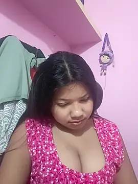 Snapshot of Redchery chatting on 8, 7, 2026 Redchery online show from 8, 7, 2026