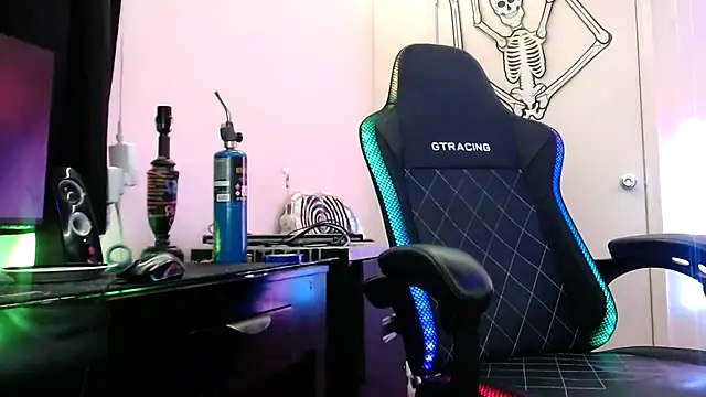 TypicalDepot5 online show from 13, 1, 2026