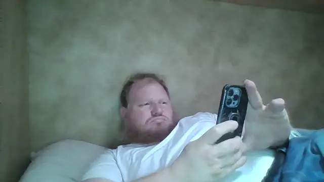 Snapshot of fisherman1015 chatting on 17, 11, 2025 fisherman1015 online show from 17, 11, 2025