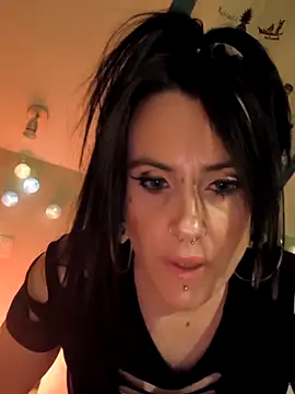 Sosso19squirt online show from 26, 4, 2026