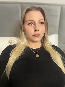 Snapshot of Amy_mit chatting on 7, 3, 2026 Amy mit online show from 7, 3, 2026