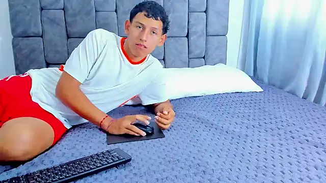 Felipe Gonzales online show from 12, 10, 2025