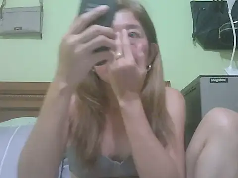Snapshot of Sexyjenny4u chatting on 19, 4, 2026 Sexyjenny4u online show from 19, 4, 2026